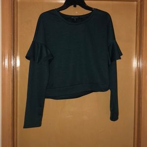 Dark green cropped sweater with ruffle sleeves
